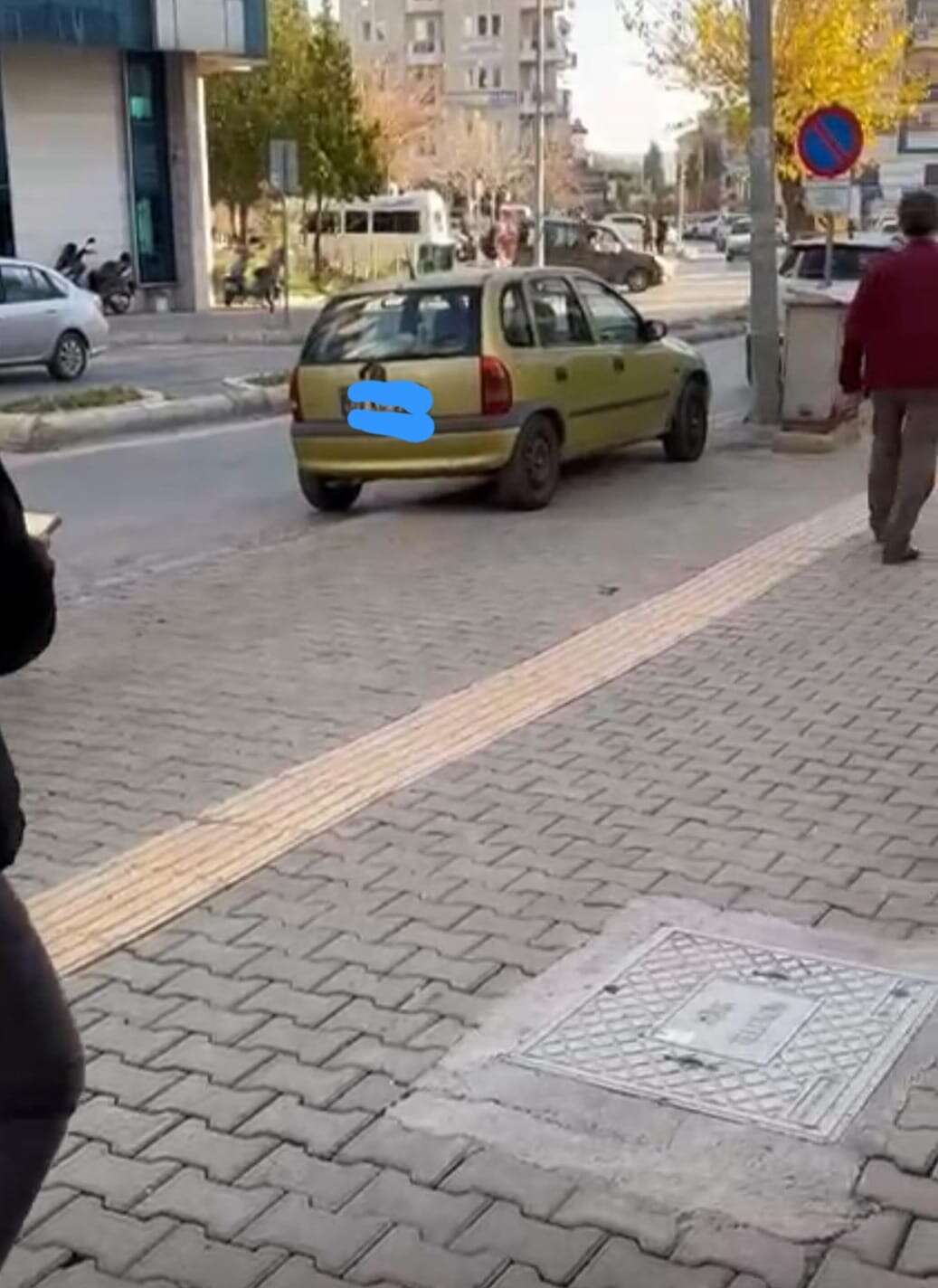 Esnaf,  Başkan Köksal Aras'a Seslendi: “Bizim Dükkânlarımızın Önüne de Çiçek Saksıları Konsa Ne Güzel Olur” 3